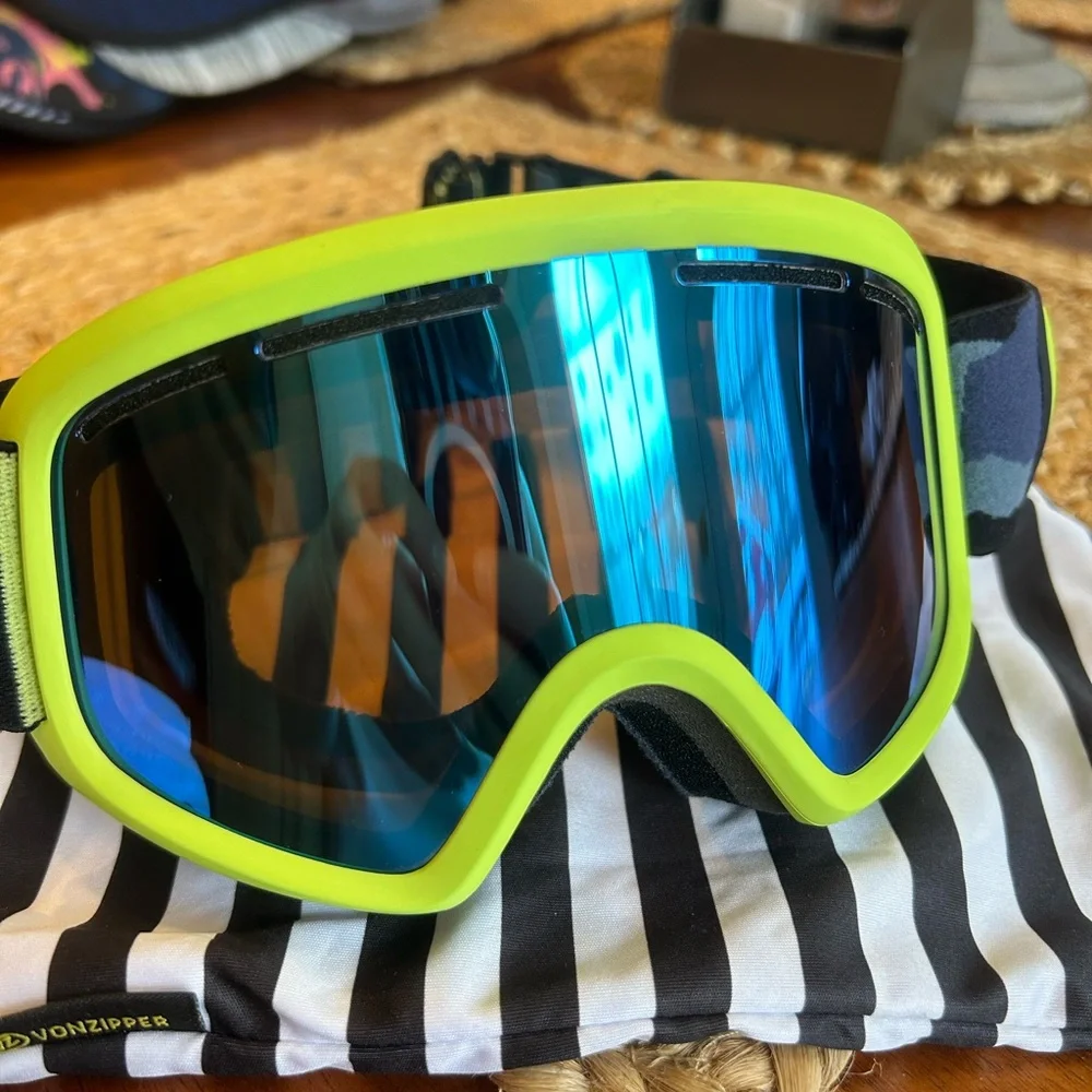 Von Zipper Goggles
